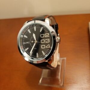 Brand New Skone Black and Silver Men's Watch